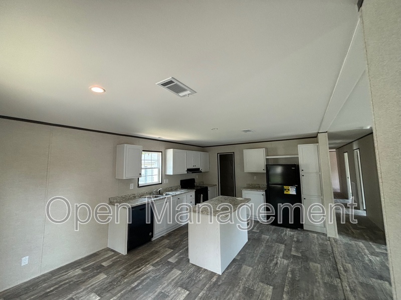 Tallahassee House: 356 Bayhead Dr