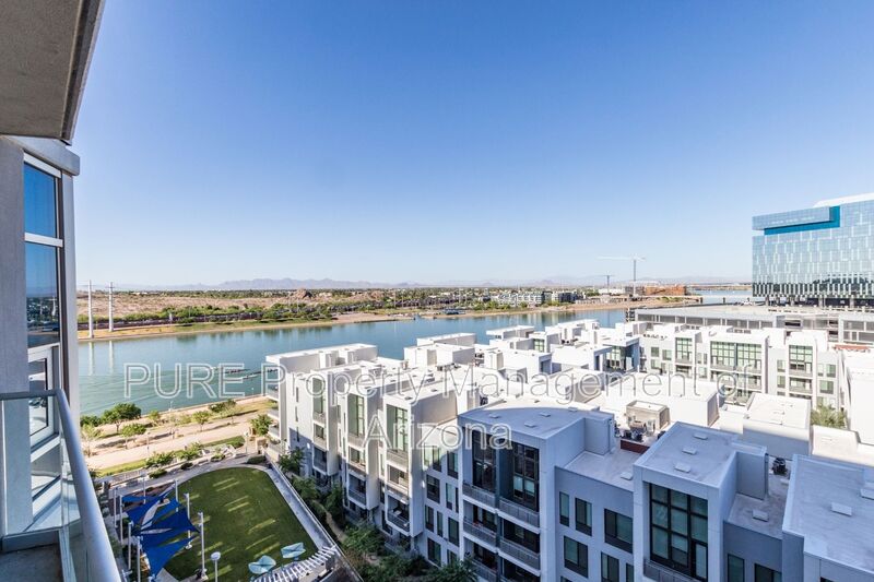 Tempe Condo: 140 E Rio Salado Pkwy
