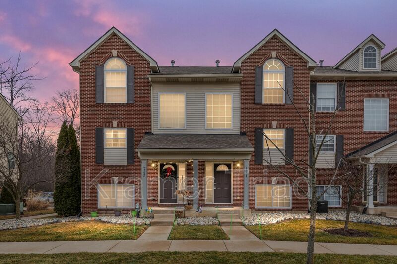Ypsilanti House: 6304 Harlequin Lane