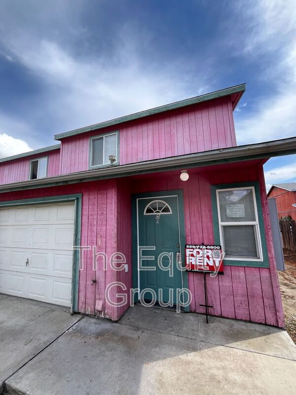 Porterville Condo: 69 N Fourth St