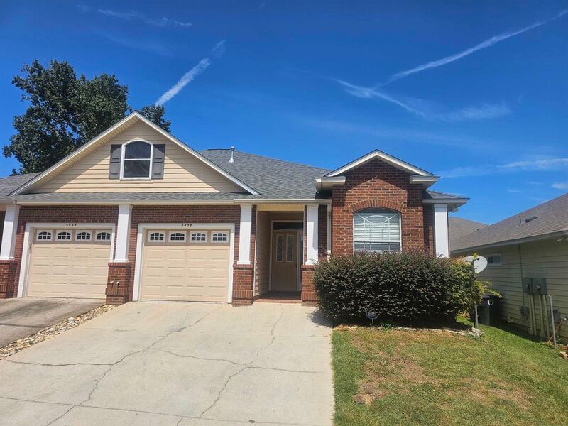 Tallahassee Condo: 5436 Hampton Hill Circle - 1