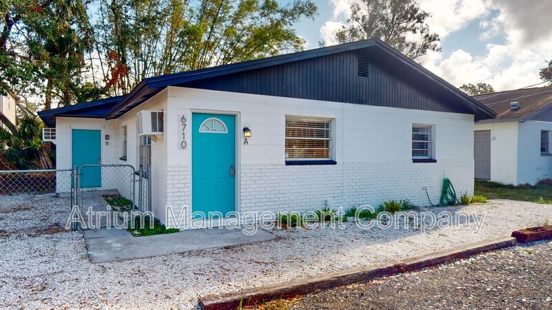Tampa House: 6710 S Juanita Ave
