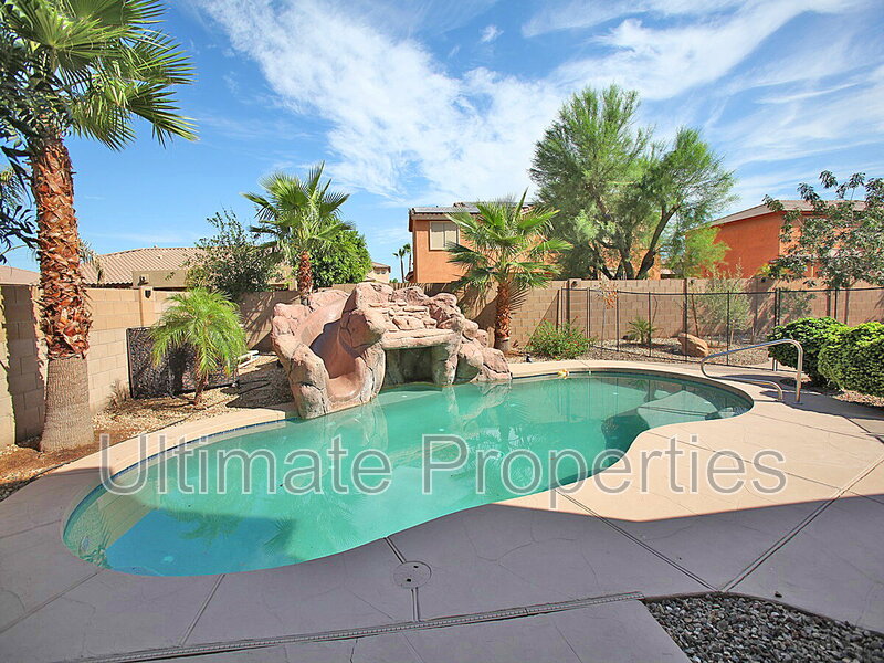 Goodyear House: 14482 W La Reata Ave