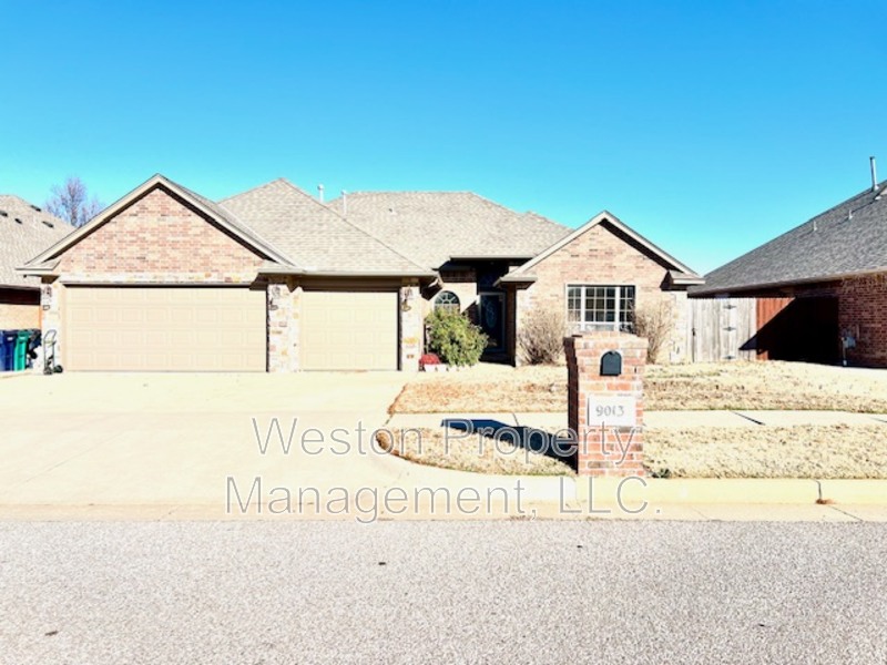 Yukon House: 9013 Northwest 92nd Street