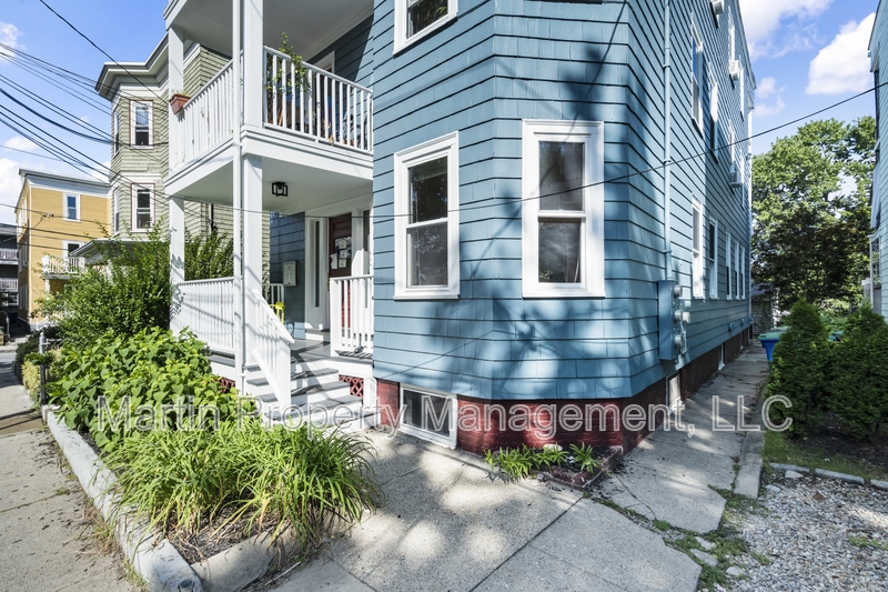 Somerville Condo: 31 Harold St