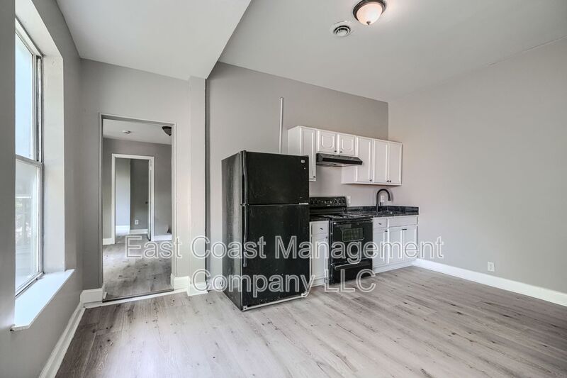 Baltimore Condo: 332 S Franklintown Rd