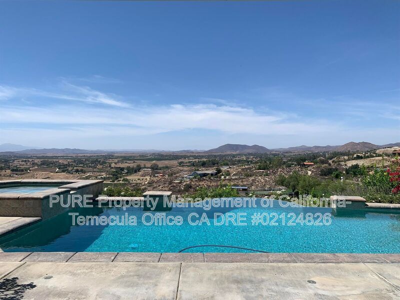 Temecula House: 41723 Avenida Ortega