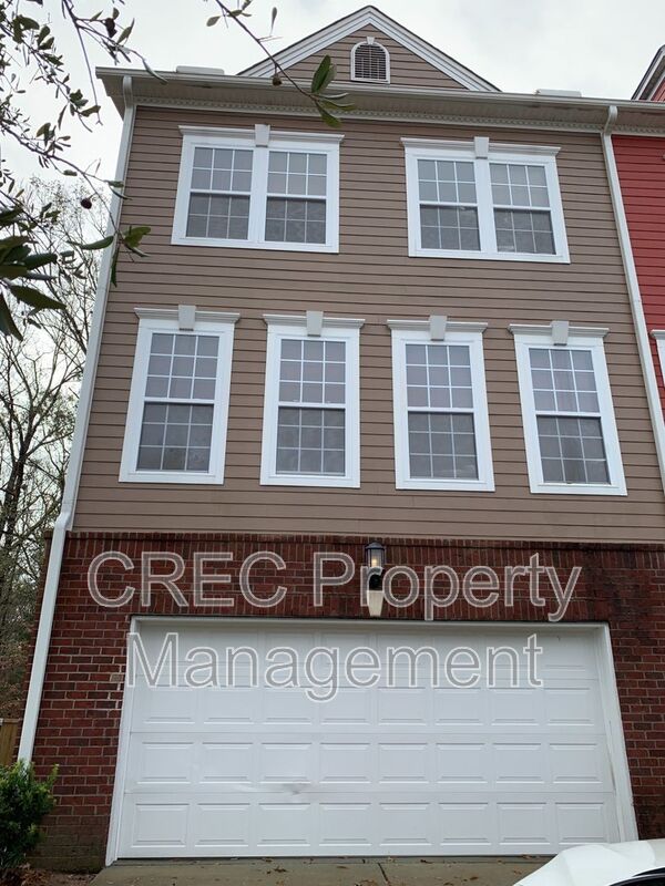 Ladson House: 9161 Parlor Drive
