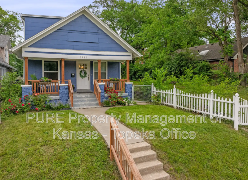 Kansas City House: 2937 Paseo Blvd