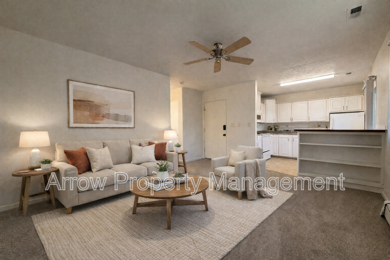 Lincoln Condo: 2000 Washington Street