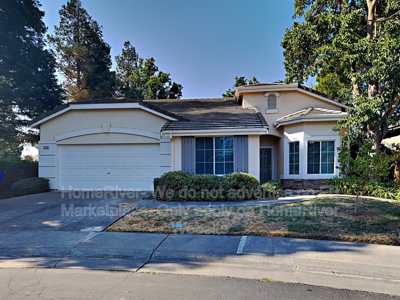 Elk Grove House: 4124 Parkwind Ln