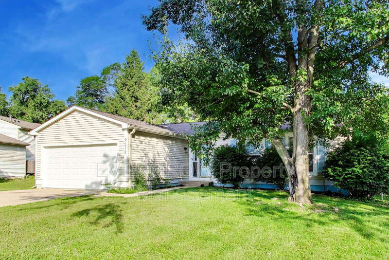 Indianapolis House: 9518 Bent Brook Drive