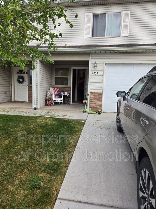 Grand Junction House: 2464 Ajay Avenue