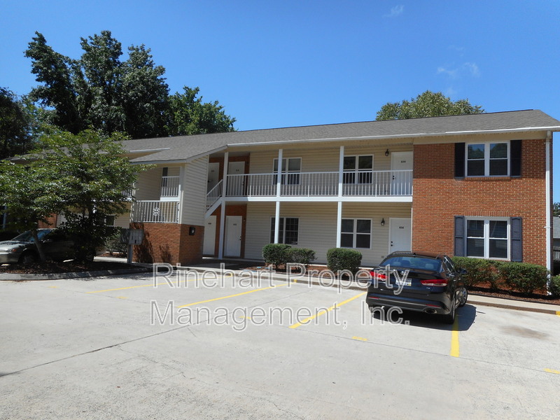 Rock Hill House: 840 Iredell Street