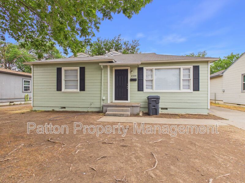 Amarillo House: 4308 S. Jackson
