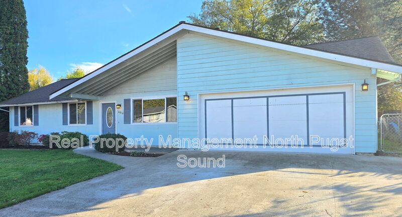 Marysville House: 6816 89th Pl NE