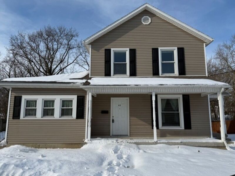 Cedarville House: 38-42 E. Xenia Ave.