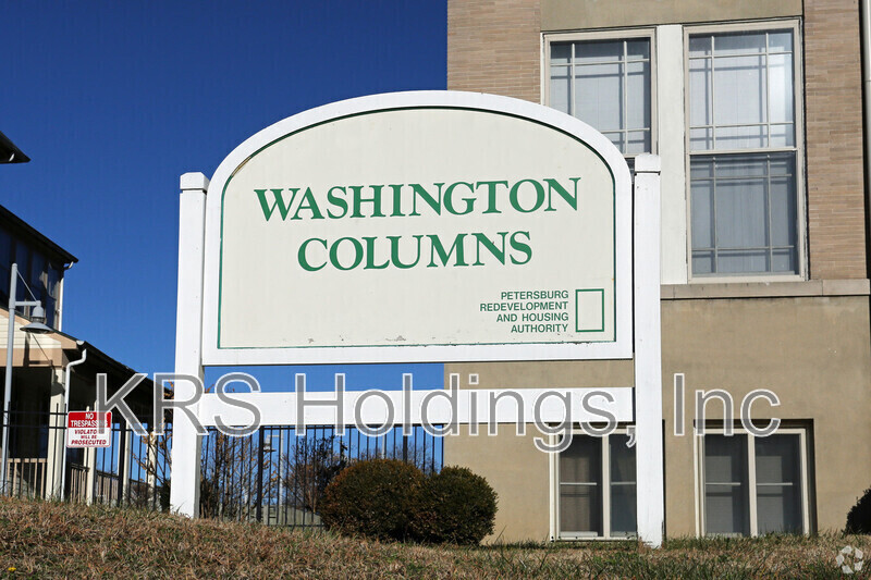 PETERSBURG Condo: 647 W. Washington St
