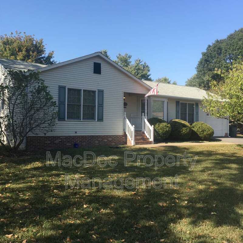 Fredericksburg House: 11720 Eisenhower Lane