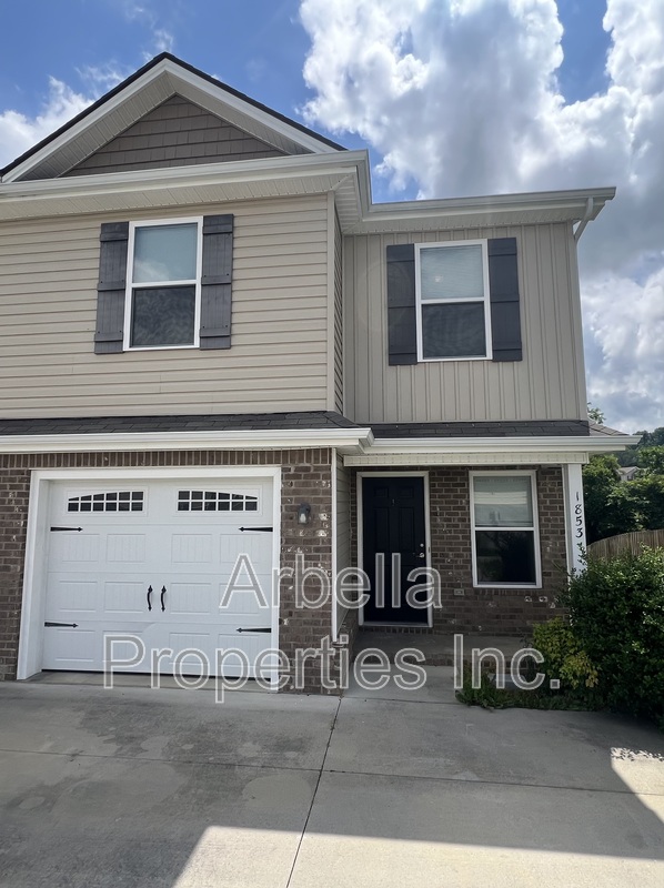 Jonesborough Townhome: 1853 Ida Sue Dr