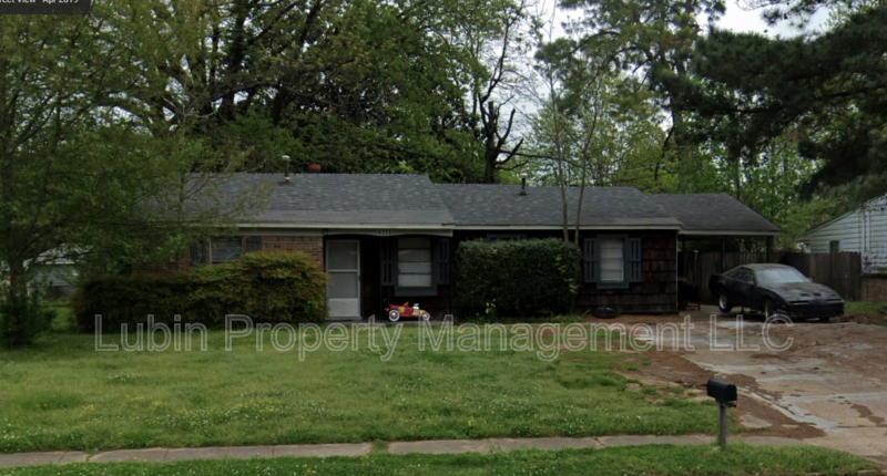 Memphis House: 4338 Knight Arnold Rd