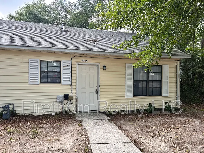 Augusta House: 2709 Landing Loop Drive