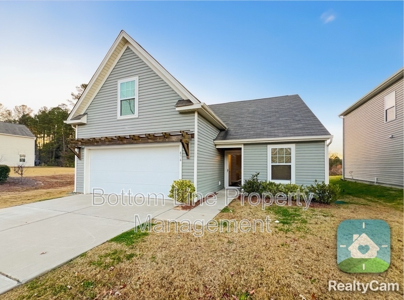 Newfound Hollow Dr House: 636 Newfound Hollow Dr