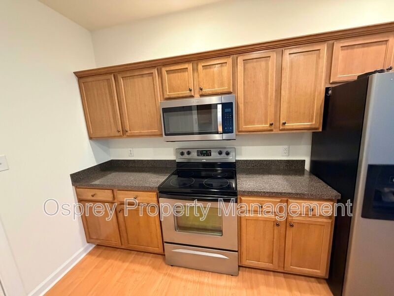 Beautiful 4-Bedroom Home with In-Law Suite "ASK ABOUT OUR ZERO DEPOSIT" - Photo 3