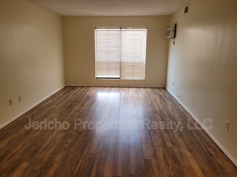 Lakewood Condo: 3550 S. Harlan St