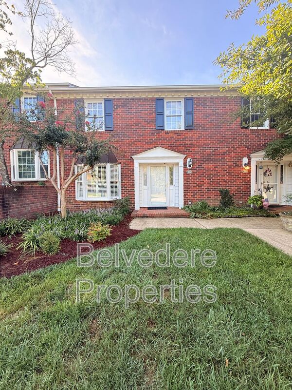 Greensboro Townhome: 1082 Christmas Place