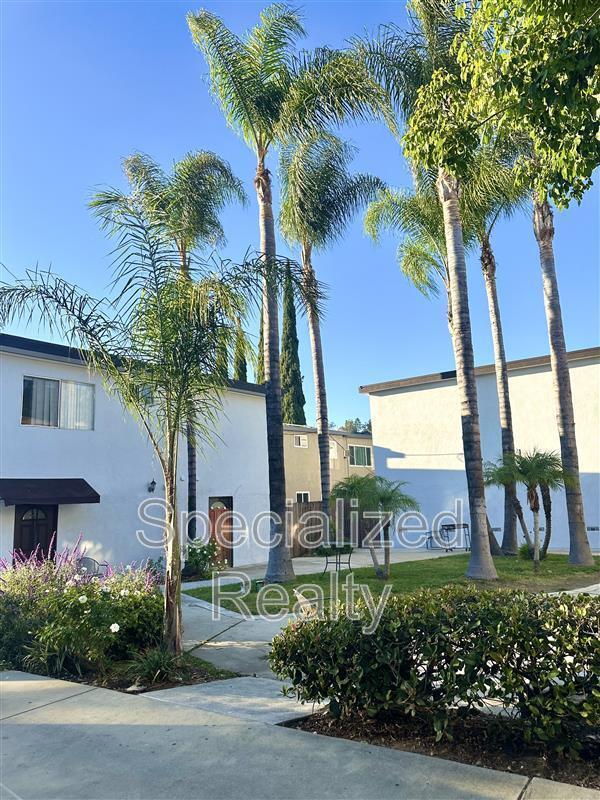 Glendale Condo: 504 Hill Drive