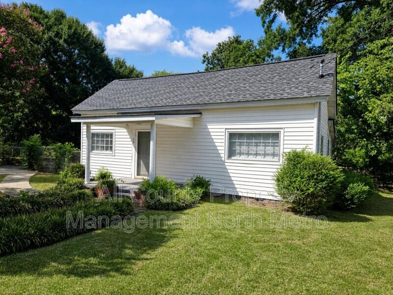 Cartersville House: 38 Porter Street