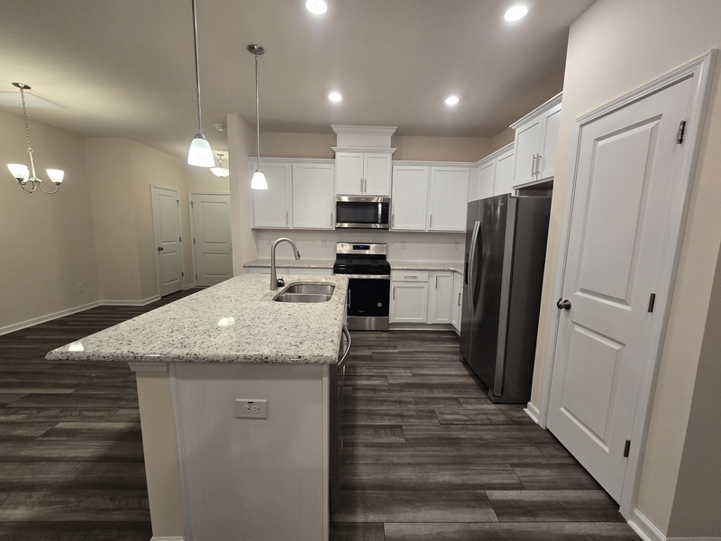 Jamestown Townhome: 4028 Beckton Trail