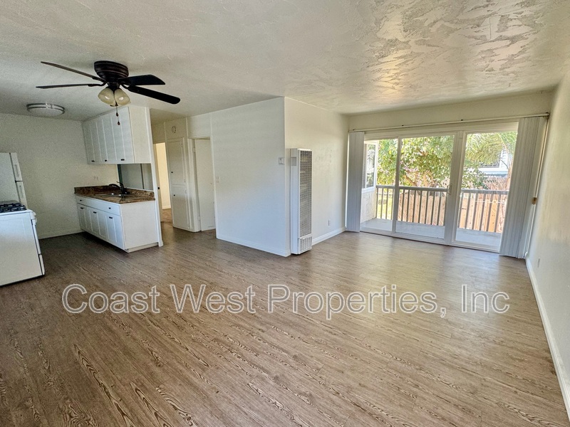 Carlsbad Condo: 381 Oak Ave - 07