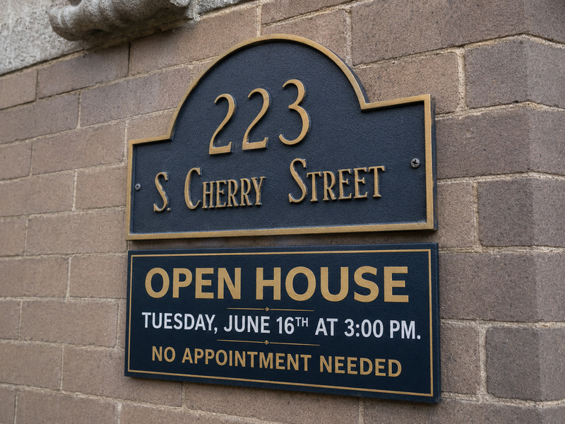 Richmond Condo: 223 S Cherry St
