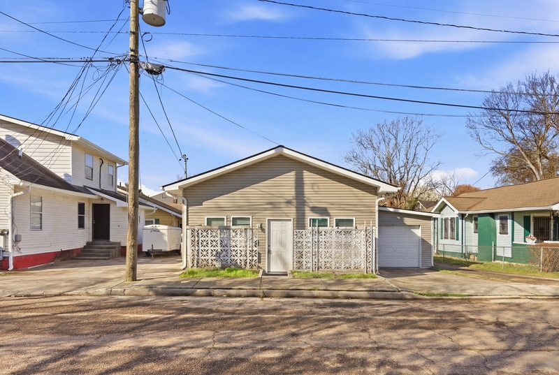 Knoxville Condo: 109 North Cruze Street - Unit 2R