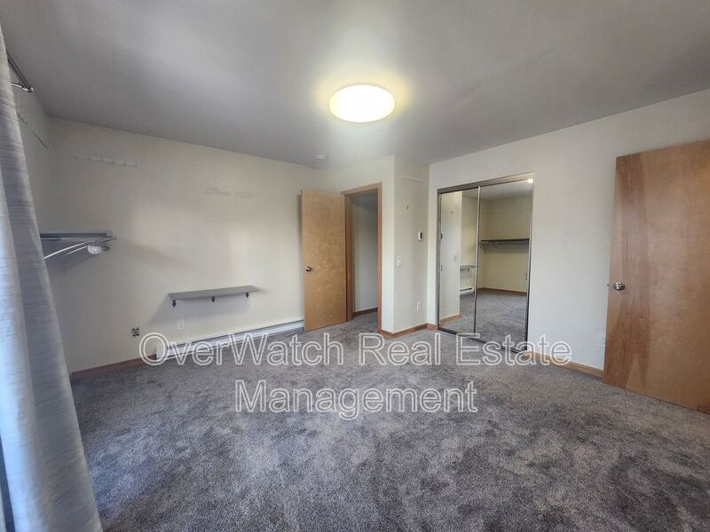 Anchorage Condo: 4511 Folker St