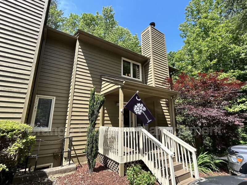 Clemson House: 600 Anderson Highway