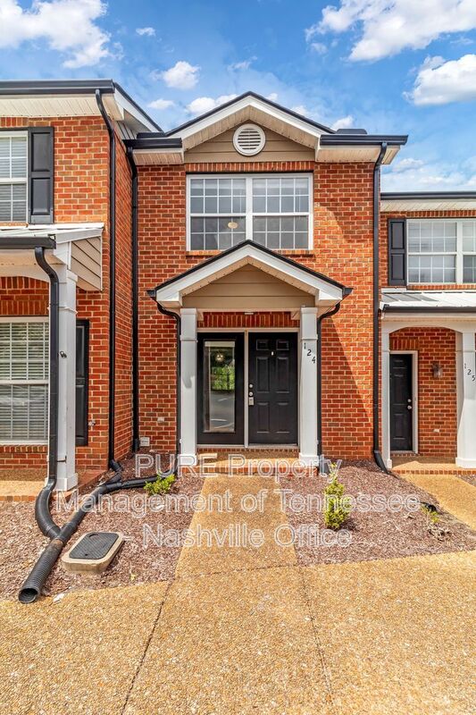 Smyrna Townhome: 124 Stewarts Landing Cir.