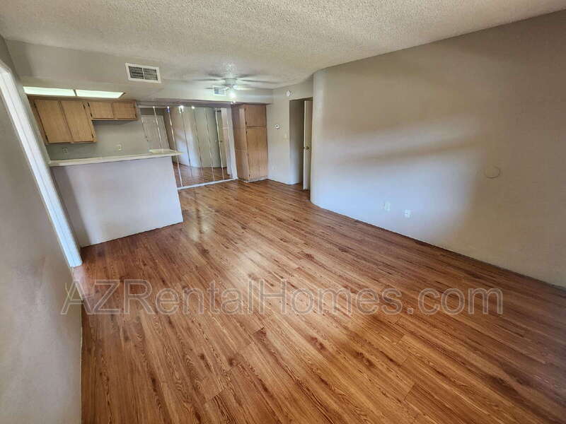 Phoenix Condo: 3535 W Tierra Buena Ln #N157