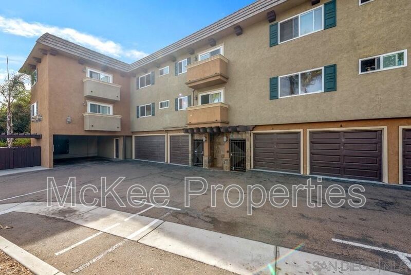 San Diego House: 4328 College Avenue