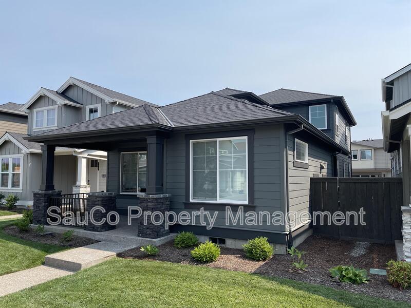 Hillsboro House: 6442 SE Provence St