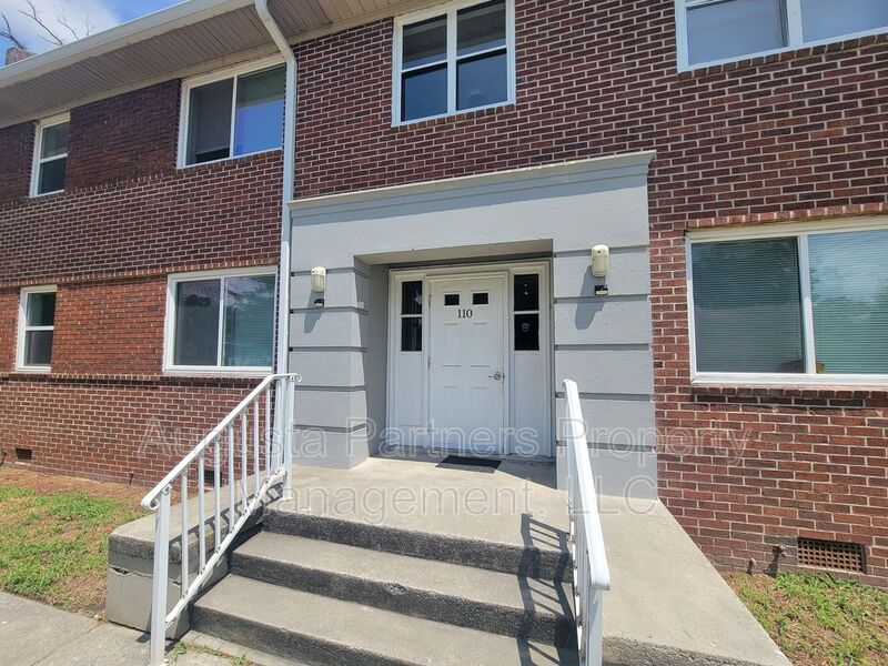 Augusta Condo: 110 3rd St