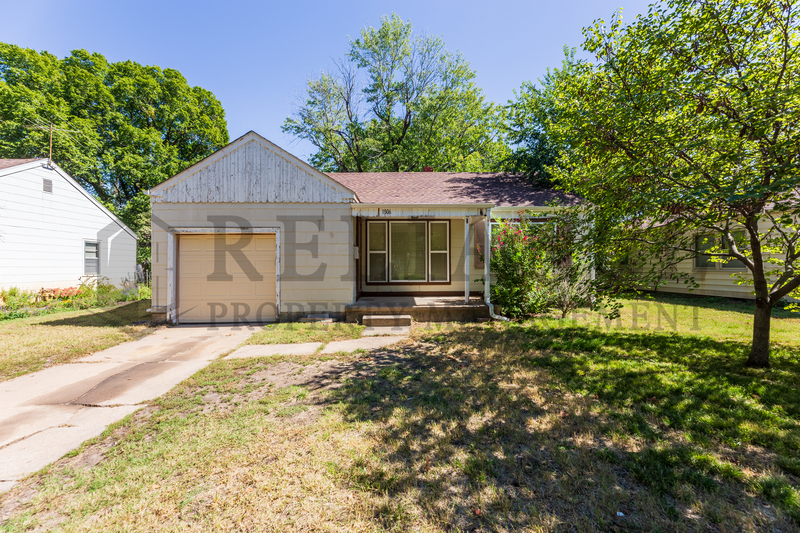 Wichita House: 1806 North Hood Street