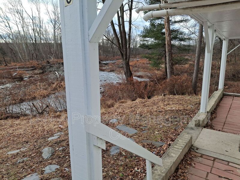 Stroudsburg Condo: 114-116 Knight St