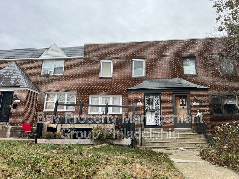 Philadelphia House: 7512 Woodbine Ave