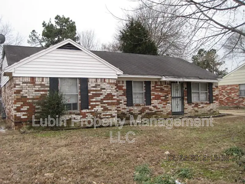 Memphis House: 4298 Indian Bend Ln