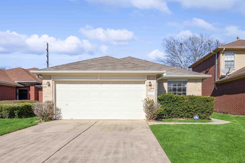 Request a Viewing for 17018 Carbridge Drive Tenant Turner Request a Viewing for 17018 Carbridge Drive Tenant Turner