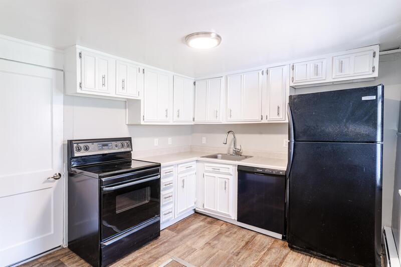 Troy House: 874 6th Avenue