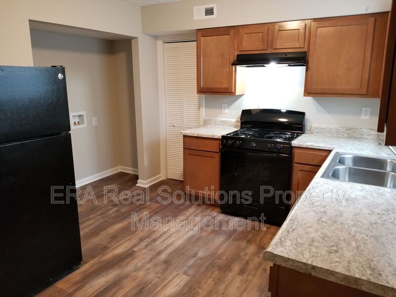 Columbus Condo: 918 Rarig Ave.